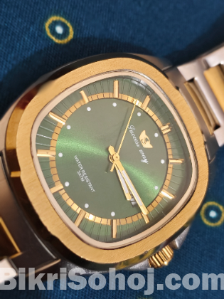 Quartz Men's luxury watch